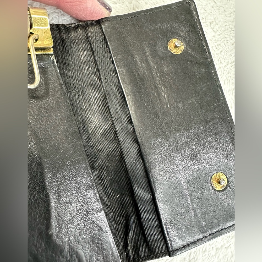 ❌SOLD❌🖤CHANEL Caviar CC Key Holder - Picture 8 of 10